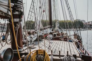 Velero Atila II